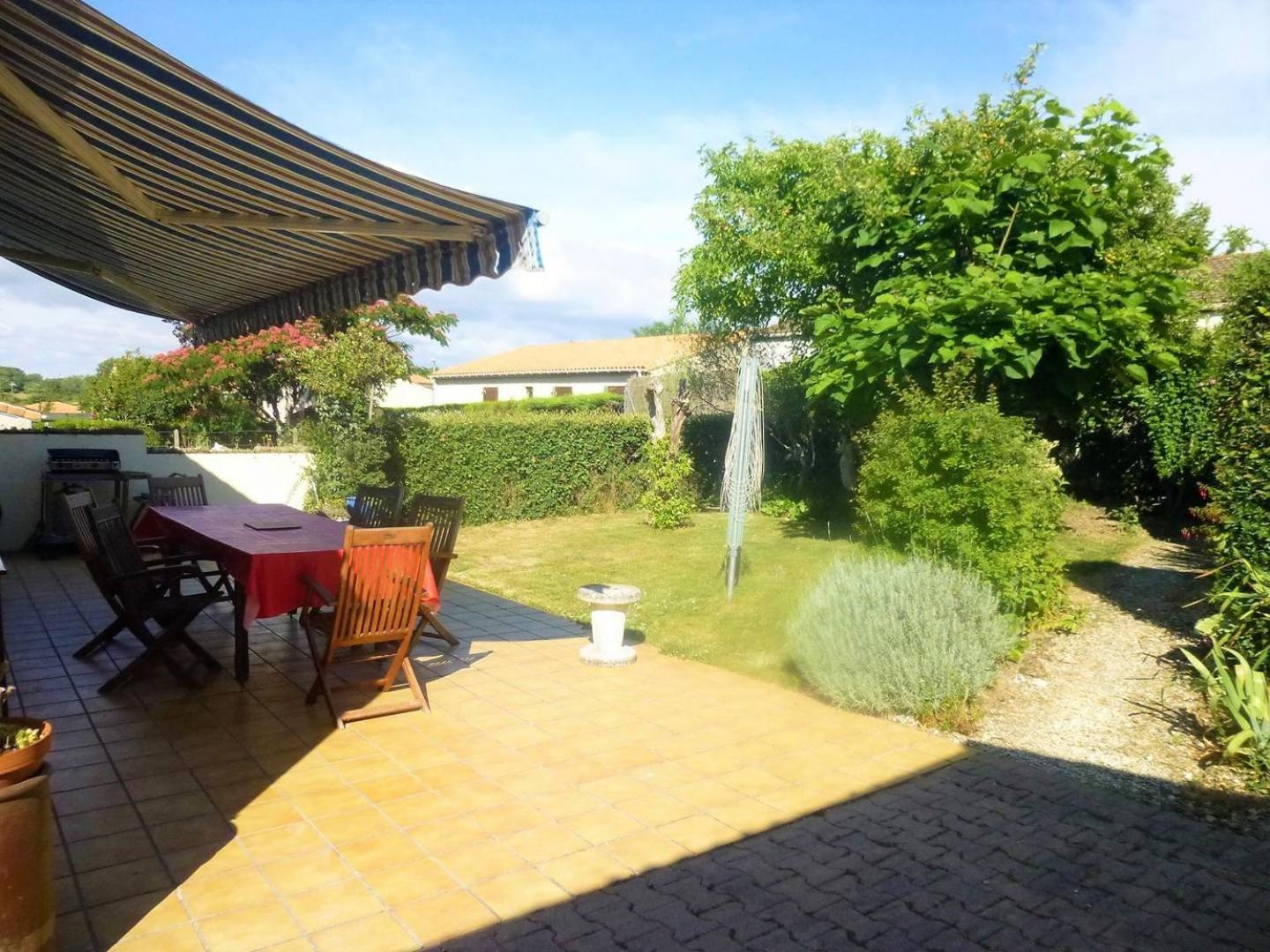 Royan - Maison De Plain-Pied Avec Jardin Clos - Quartier Residentiel Exteriér fotografie